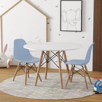 Conjunto de Mesa Eames Eiffel Madeira Infantil 68cm Redondo Branco 2 Cadeiras Azul Conjunto de Mesa Eames Eiffel Madeira Infantil 68cm Redondo Branco 2 Cadeiras Azul