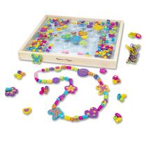 Conjunto de miçangas de madeira Bead Bouquet Deluxe Melissa & Doug com mais de 4 anos