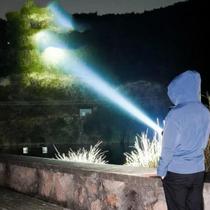 Conjunto de mini lanterna LED compacta - Tochas táticas recarregáveis e de 3 olhos de alta potência