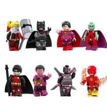 Conjunto de minifiguras Batman de 8 peças compatível com bloco de construção Conjunto de minifiguras Batman de 8 peças compatível com bloco de construção