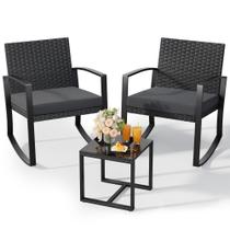 Conjunto de Móveis para Área Externa Qsun 3 Peças com Cadeiras de Balanço e Almofadas Pretas Conjunto de Móveis para Área Externa Qsun 3 Peças com Cadeiras de Balanço e Almofadas Pretas