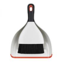 Conjunto de pá e escova OXO Good Grips White Conjunto de pá e escova OXO Good Grips White