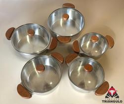 Conjunto de Panelas Alumínio Fundido ALÇA MADEIRA Nº 16 a 24 Polida Tampa de Vidro