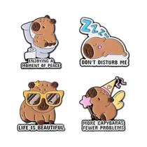 Conjunto De Pins De Esmalte Com Desenhos Animados Fofos De Anime, Capivara, Gato Preto, Dados, Conjunto De Pins De Esmalte Com Desenhos Animados Fofos De Anime, Capivara, Gato Preto, Dados,