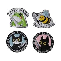 Conjunto De Pins De Esmalte De Animais De Desenho Animado Fofos: Pato, UFO, Gato, Sapo, Cão -