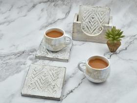 Conjunto de porta-copos STORE INDYA, quadrado de madeira com suporte Whitewash