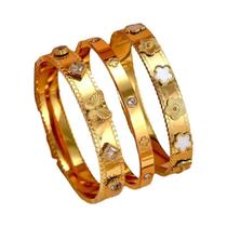 Conjunto De Pulseiras De Borboleta 3D Dourada Com Cristal De Zircônia À Prova d'Água Em Aço Conjunto De Pulseiras De Borboleta 3D Dourada Com Cristal De Zircônia À Prova d'Água Em Aço