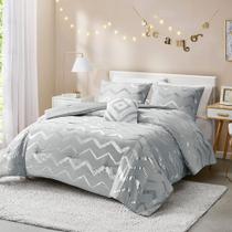 Conjunto de quarto Codi Silver and Grey, edredom Queen/Full 4 peças Conjunto de quarto Codi Silver and Grey, edredom Queen/Full 4 peças
