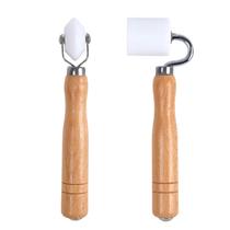 Conjunto de rolos para alisar papel de parede FCHO com cabo de madeira, 2 peças Conjunto de rolos para alisar papel de parede FCHO com cabo de madeira, 2 peças