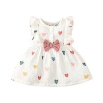 Conjunto de Roupas de Verão para Bebês Recém-Nascidos - Vestido sem Mangas com Chapéu - Estampa Amor Conjunto de Roupas de Verão para Bebês Recém-Nascidos - Vestido sem Mangas com Chapéu - Estampa Amor
