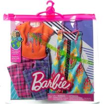 Conjunto de Roupas Look Retrô e Acessórios Barbie Mattel