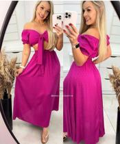 Conjunto de saia e cropped Conjunto de saia e cropped