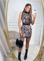 Conjunto de saia estampa animal print