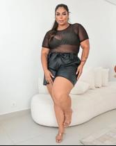 Conjunto de Shorts material sintético e blusa Tule PLUS SIZE