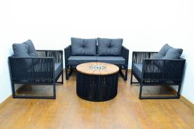Conjunto de sofá 2L + 2 poltronas + Mesa de centro redondo grande 90cm em madeira Cumaru - material corda náutica para varandas, sacadas e jardins. Conjunto de sofá 2L + 2 poltronas + Mesa de centro redondo grande 90cm em madeira Cumaru - material corda náutica para varandas, sacadas e jardins.
