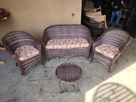 Conjunto de sofá e poltronas area externa Conjunto de sofá e poltronas area externa