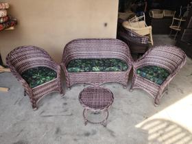 Conjunto de sofá e poltronas area externa Conjunto de sofá e poltronas area externa