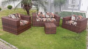 Conjunto de Sofá Fibra Sintética Quadrado Aço - 1 Sofá 2L + 2 Poltronas + 1 Mesa Centro - Tecido Revieira Marrom