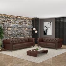 Conjunto de Sofá Sala de Estar Stanford Chesterfield 2 e 3 Lugares 200cm/260cm Pés Madeira Couro Marrom Brilho G58 - Gran Belo Conjunto de Sofá Sala de Estar Stanford Chesterfield 2 e 3 Lugares 200cm/260cm Pés Madeira Couro Marrom Brilho G58 - Gran Belo
