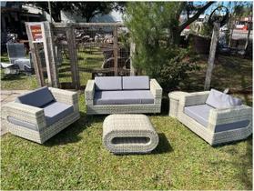 Conjunto de Sofá U Vazado em Corda Náutica Taipa - 1 Sofá 2L + 2 Poltronas + 1 Mesa - Tecido Lisato Grafite Conjunto de Sofá U Vazado em Corda Náutica Taipa - 1 Sofá 2L + 2 Poltronas + 1 Mesa - Tecido Lisato Grafite