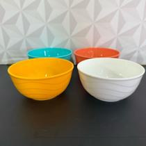 Conjunto de tigela bowl de plástico colorido com 4 peças para sobremesa doce bolo pote de cozinha Conjunto de tigela bowl de plástico colorido com 4 peças para sobremesa doce bolo pote de cozinha