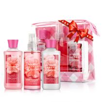 Conjunto de viagem para banho e cuidados com o corpo Vital Luxury Japanese Cherry Blossom Conjunto de viagem para banho e cuidados com o corpo Vital Luxury Japanese Cherry Blossom