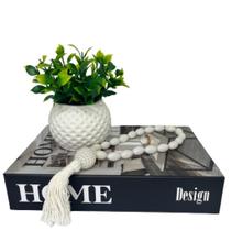 Conjunto decoração livro home + vaso branco + colar Japamala