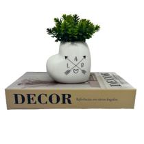 Conjunto decorativo livro Decor + vaso coração de cerâmica
