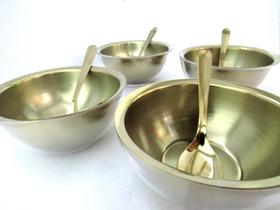 Conjunto Dourado Para Servir Sobremesas - By Fineza