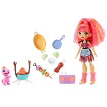 Conjunto e Boneca Articulada - Cave Club - Emberly - Mattel