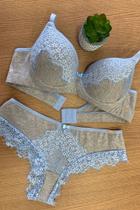 Conjunto em Algodão detalhes em Renda