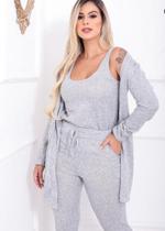 Conjunto em Lanzinha de 3 peças Cardigan, Calça e Regata Conjunto em Lanzinha de 3 peças Cardigan, Calça e Regata