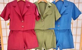 Conjunto em tecido plano