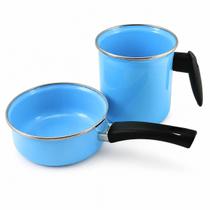 Conjunto Esmaltado Ágata Leiteira 1,3L e Papeiro 800ml Azul Bebê Metallouça Cabos em Baquelite Conjunto Esmaltado Ágata Leiteira 1,3L e Papeiro 800ml Azul Bebê Metallouça Cabos em Baquelite