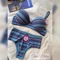 Conjunto estampado listrado