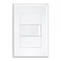 Conjunto Fame Evidence 4X2 Branco Com Placa(1Simples) 16A Conjunto Fame Evidence 4X2 Branco Com Placa(1Simples) 16A