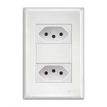 Conjunto Fame Evidence 4X2 Branco Com Placa (2Tomada 20A) Conjunto Fame Evidence 4X2 Branco Com Placa (2Tomada 20A)