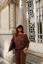 Conjunto Feminino Blusa Ombro Caído e Calça Wide Leg Tricot Conjunto Feminino Blusa Ombro Caído e Calça Wide Leg Tricot