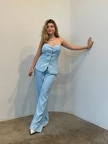 Conjunto Feminino Blusa sem alça com Botões Dourados e Calça Gabi