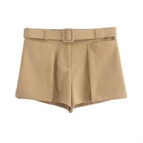 Conjunto Feminino de Casaco e Shorts para Primavera - Com Cinto e Bolsos