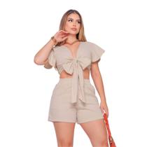 Conjunto feminino de cropped de amarrar e shorts com bolso no linho praia
