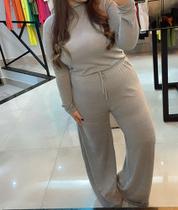 Conjunto feminino de frio