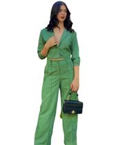 Conjunto Feminino de Linho Calça Pantalona com Cropped Alfaiataria Tamanho M Conjunto Feminino de Linho Calça Pantalona com Cropped Alfaiataria Tamanho M