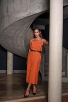 Conjunto Feminino em Tricoline com Regata Floral e Saia Midi com Fenda