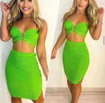 Conjunto feminino em tricot top + saia verde lima veste do 36 ao 38