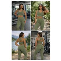 Conjunto Feminino Fitness Verde Legging Levanta Bumbum e Top Academia Premium -