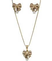 Conjunto feminino folheado a ouro de laço com perolas e zircônias