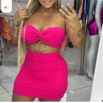 Conjunto feminino na cor rosa Cropet sem alça com bojo TAM P