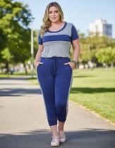 Conjunto Feminino Plus Size Esportivo Malha Soft Bicolor Azul e Cinza Conjunto Feminino Plus Size Esportivo Malha Soft Bicolor Azul e Cinza