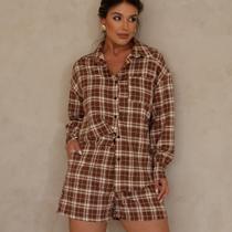 Conjunto Feminino Xadrez Camisa e Shorts Estilo e Conforto para Todas as Ocasiões